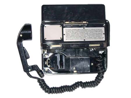 Военный телефонный аппарат
